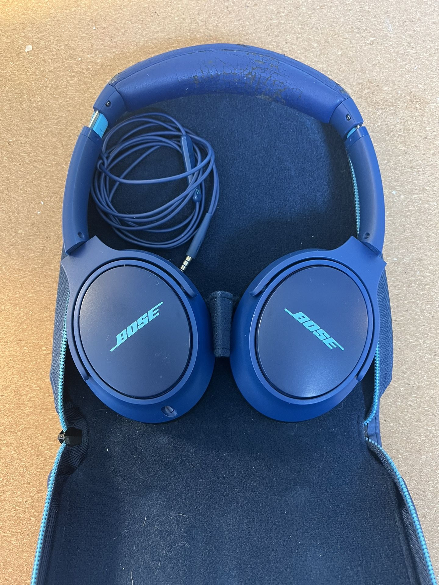 Bose Sound true Wired Headphones
