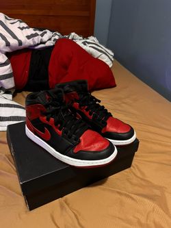 Jordan 1 Bred Mid