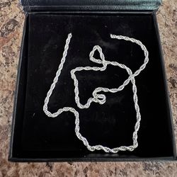 OBO Sparkling Design Silver Necklace