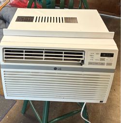 LG Window Air Conditioner