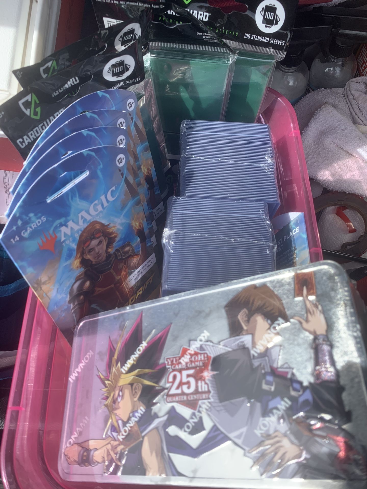 Yugioh And Magic Cards With Protection