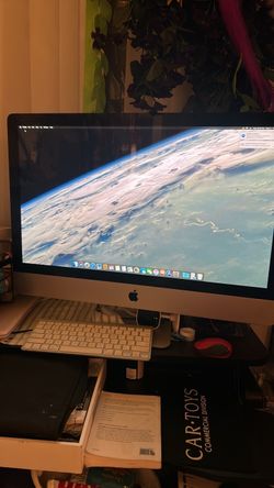 Apple iMac All-in-One Desktop Computer