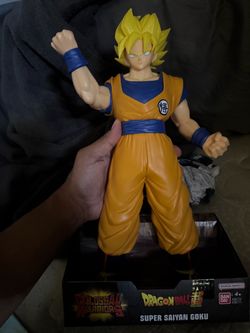 Dragon ball Super Super Saiyan Goku figure