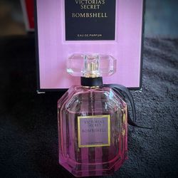 Victoria Secret Bombshell 
