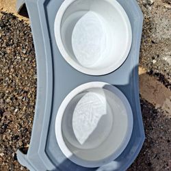 Food And Water Tray
