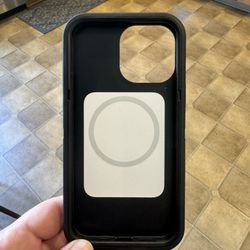 New OtterBox Case For iPhone 12/13
