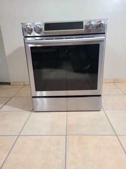 Samsung Stainless Steel Electric Range