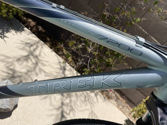 Trek 7200 mountain 2025 bike
