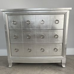 Accent Chest - 3 Drawers - Burnished Silver