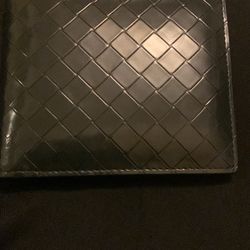 Bottega Veneta Men’s Wallet