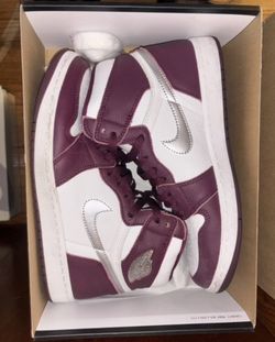 Jordan 1 Bordeaux Size 9