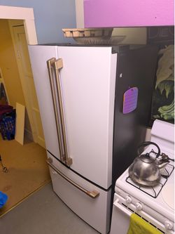 French door refrigerator