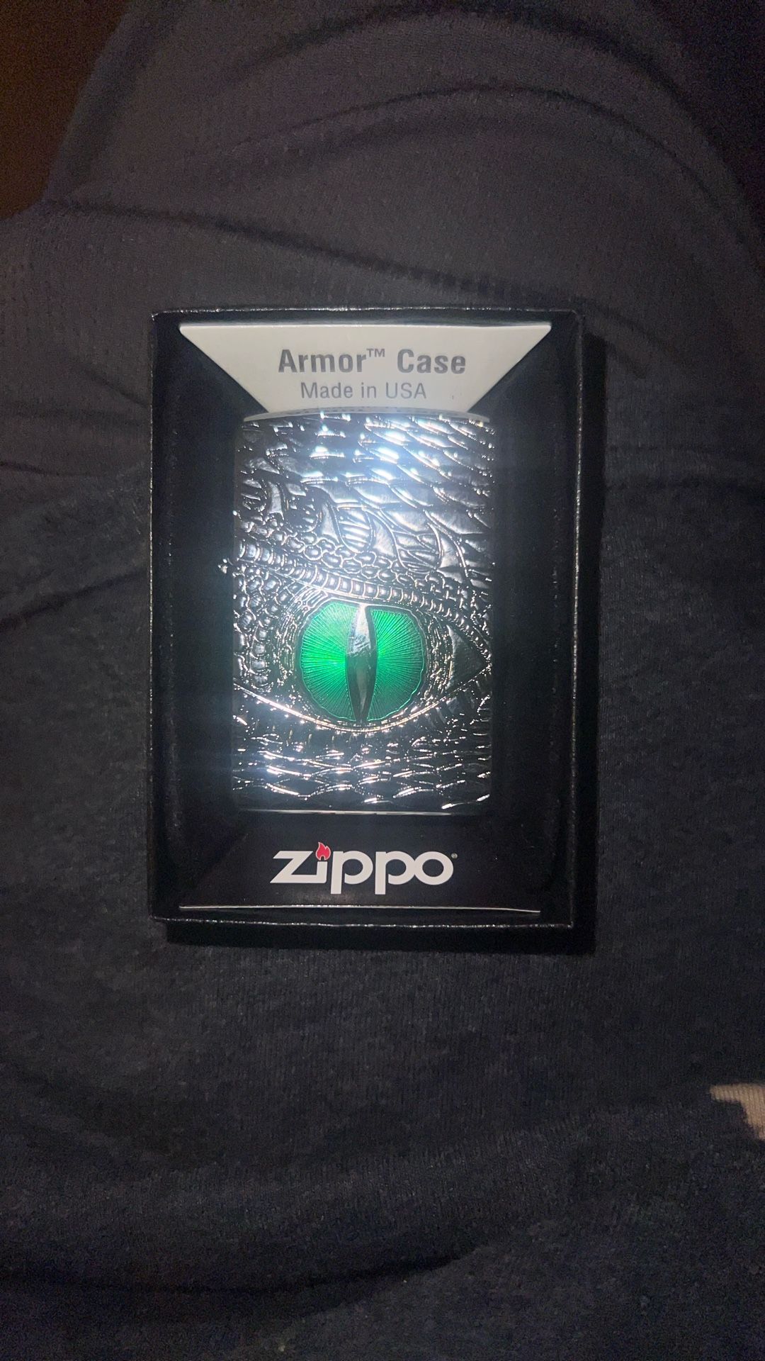 Zippo Armor Green Dragon Eye Deep Carved High Polish Chrome Lighter 28807