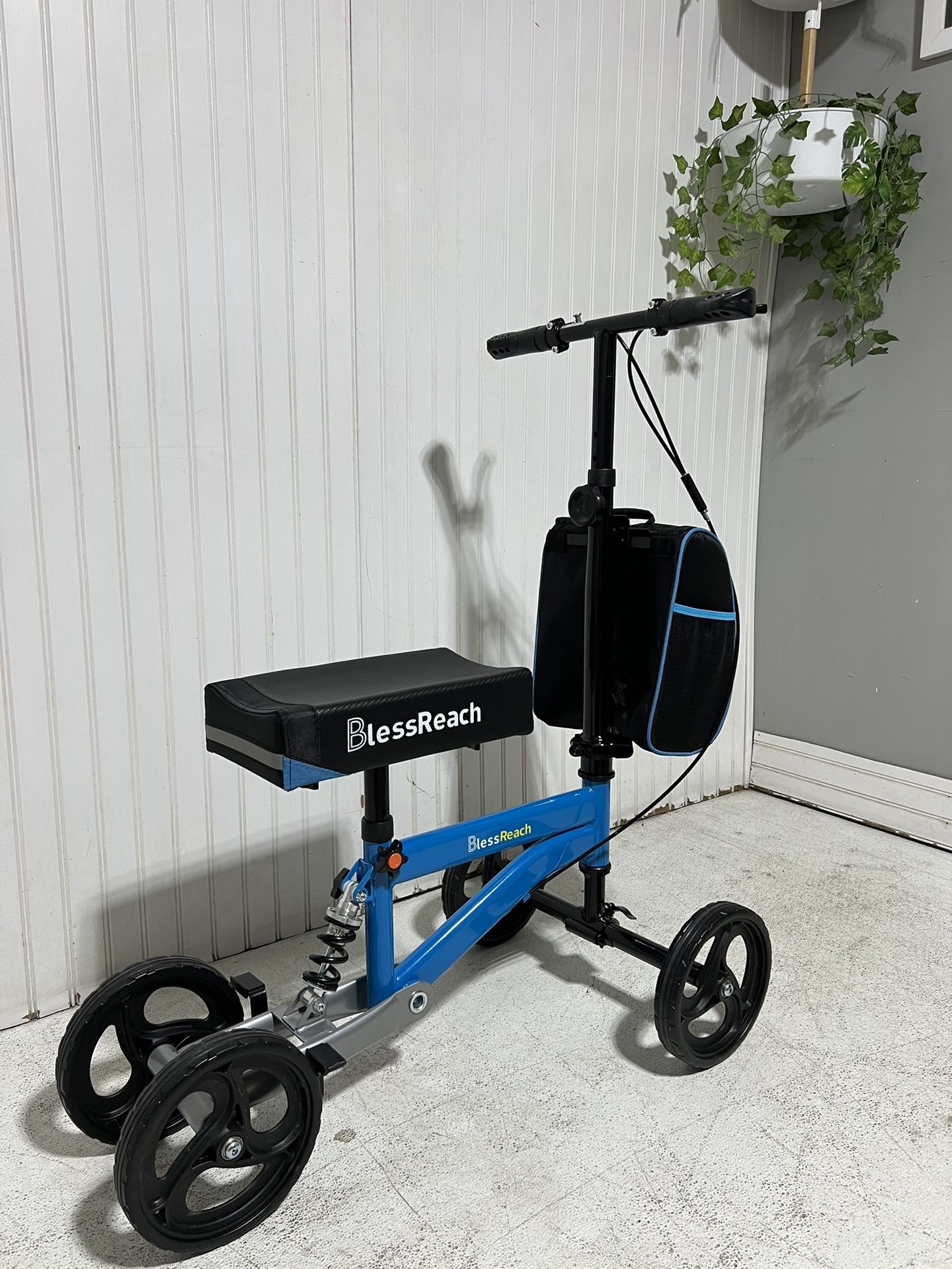 Knee Walker, Knee Rover, Knee Scooter