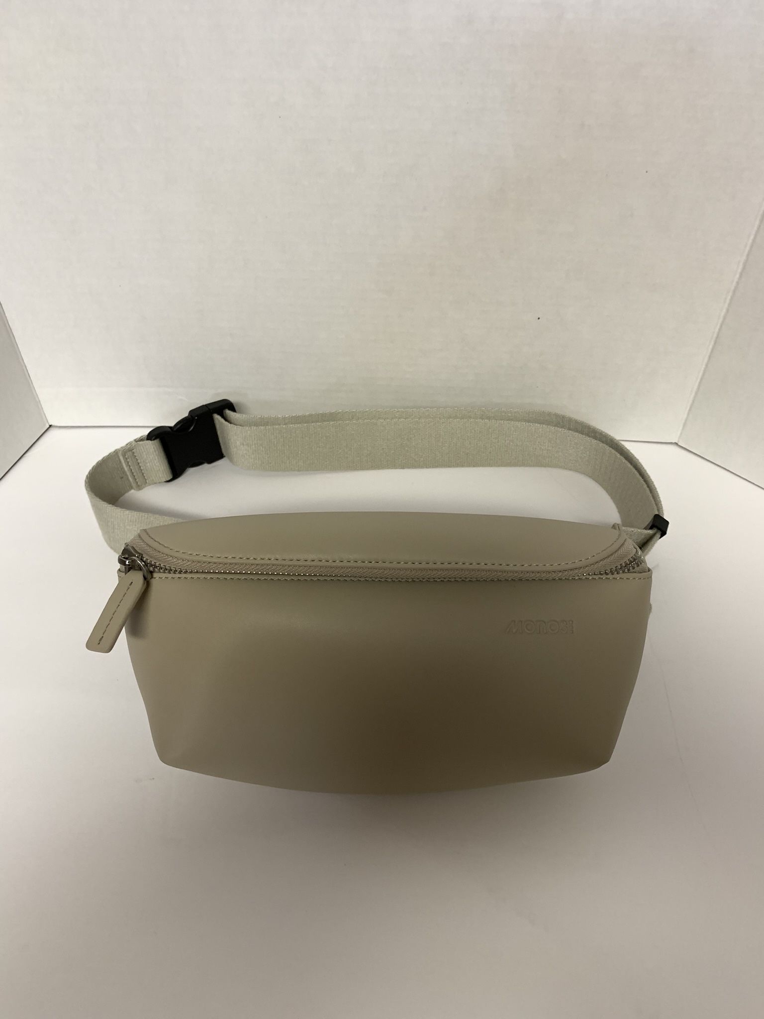 Designer Monose Leather Fanny Pack, Sling Bag, Waist Pack, Cross Bag - UNisex Only used once, selling half price