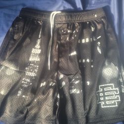 EE Shorts Size Medium Brand New 1of1