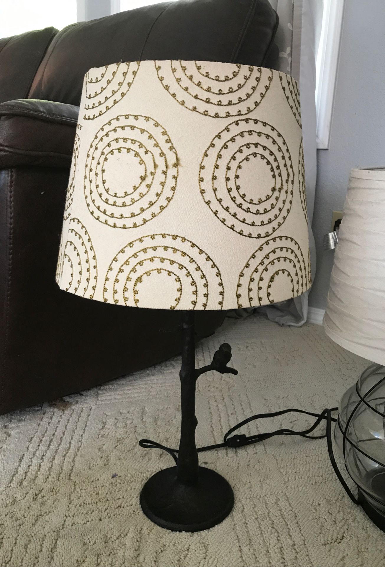 Table lamp