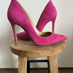 GIANVITO ROSSI Pink Suede Pumps/Heels