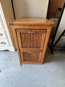 2 Drawers Wooden Cabinet/ Nightstand 