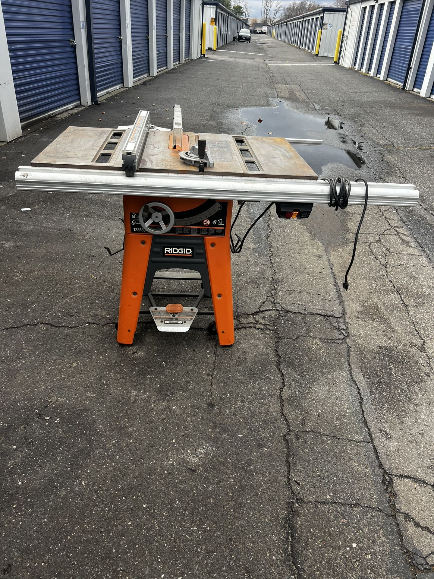 Ridgid Table Saw