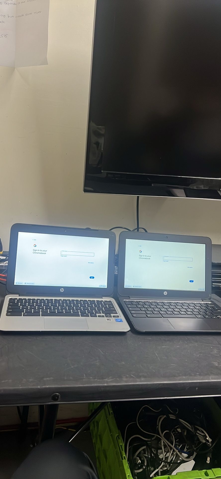 2 HP Chromebook