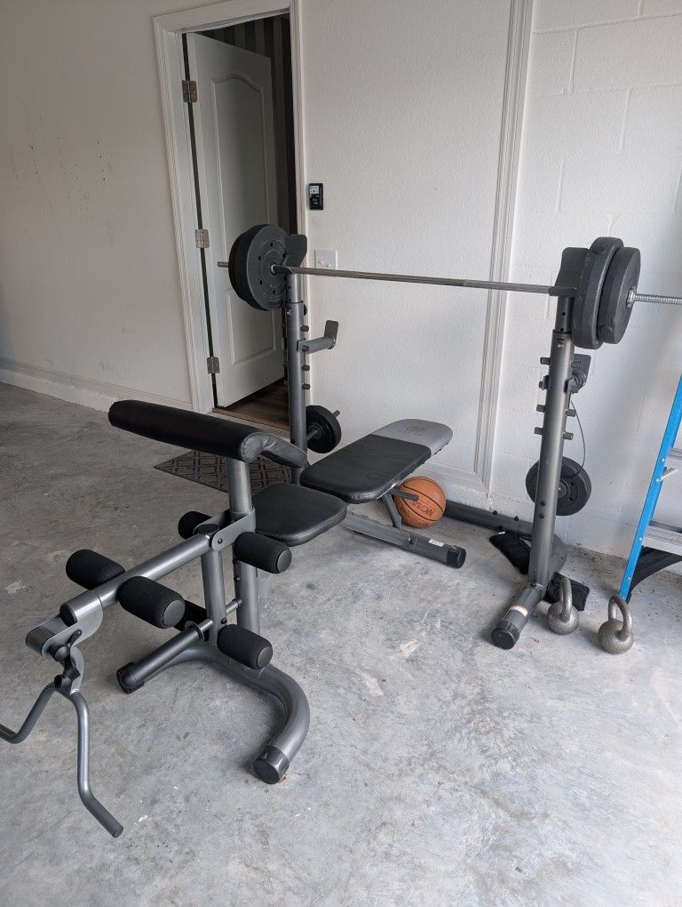 Golds Gym XRS 20 Weight Bench