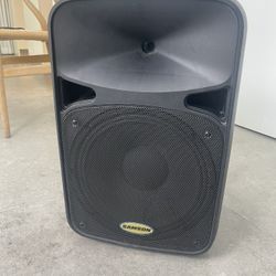 Samson Auro D412 Powered PA Speaker – 400W – Works Great