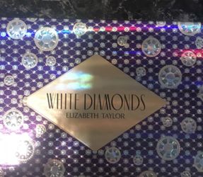 White diamonds perfume set
