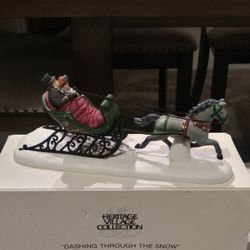 Dashing Through the Snow.  Ceramic  Horse and sleigh.  Heritage Village.   Department 56.