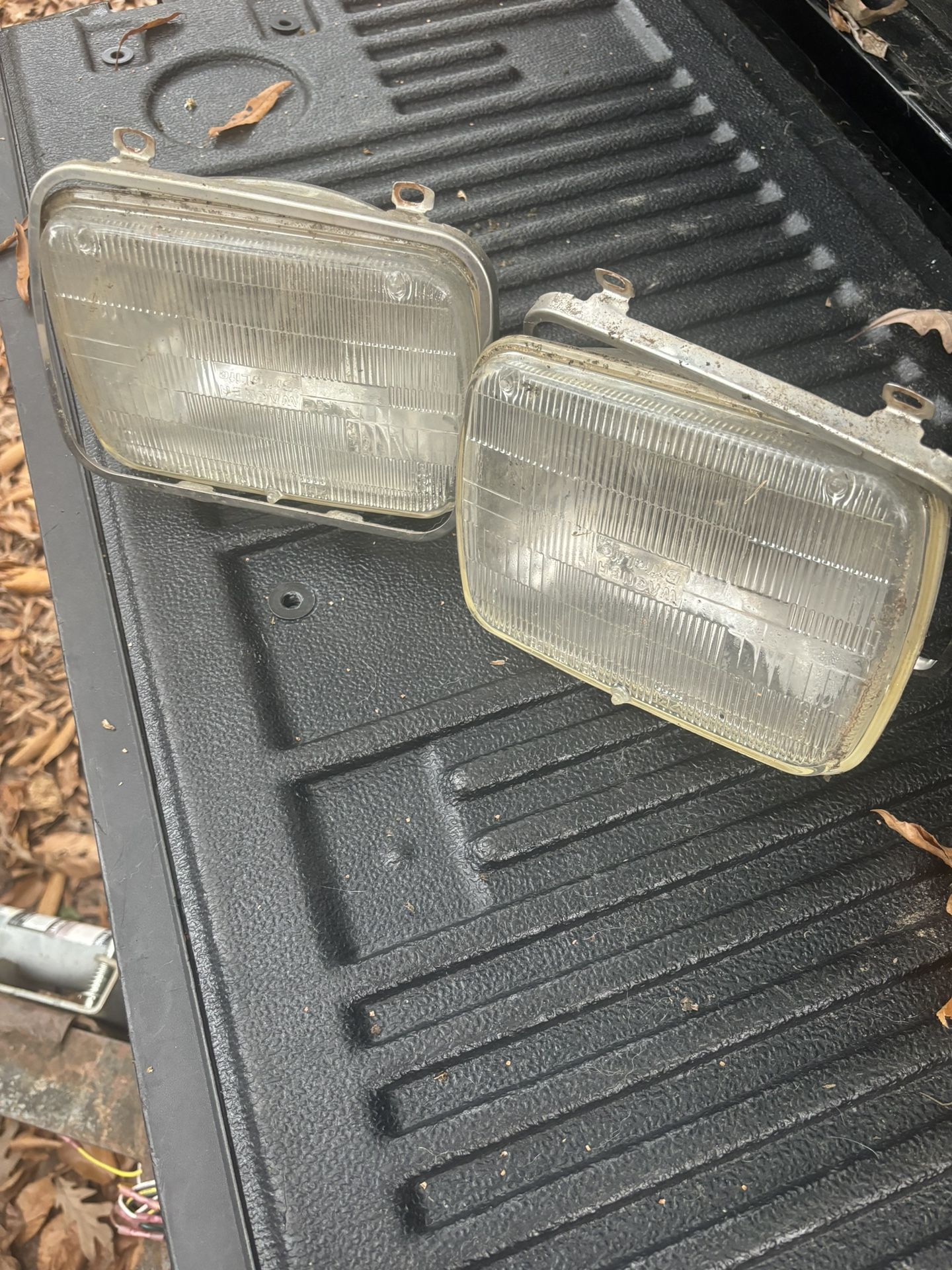 Jeep Cherokee Xj Headlights