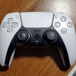 PS5 Controller White