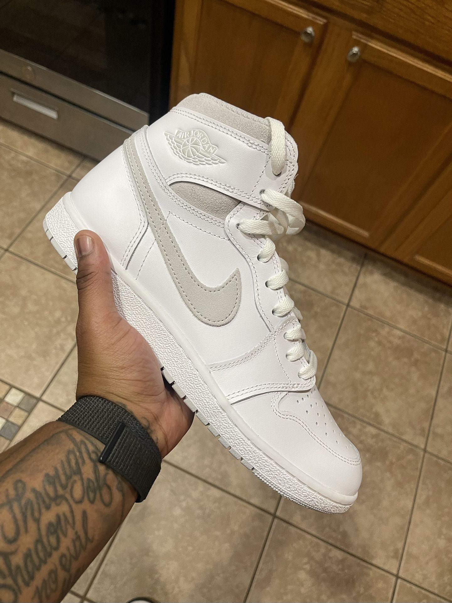 Air Jordan 1 High 85 Neutral Grey 