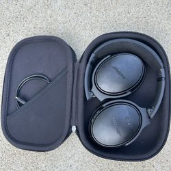 Bose Headphones QuietComfort 35 Series II