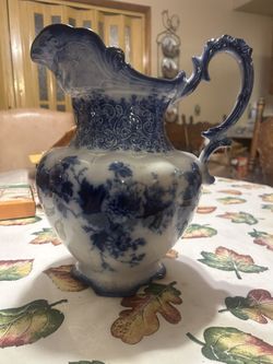 Antique By  Alfred Meakin 