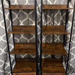 Set of 2 the same Shelf in excellent condition only 2 months old moving sale