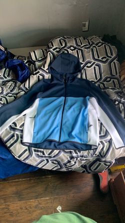 Look alike Nike tech