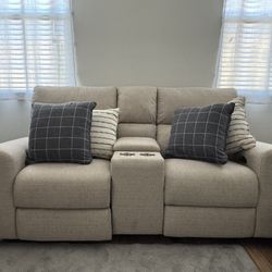 Power Reclining Loveseat