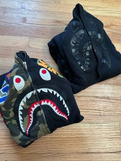‼️NEED GONE‼️ 💯% Authentic Bape Hoodie Bundle