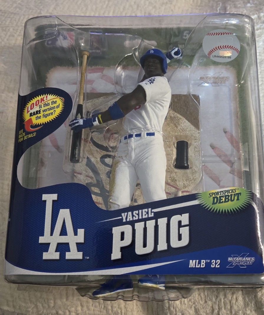 LA Dodgers Yasiel Puig Action Figurine