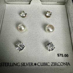 Premion Designs Earrings Set 