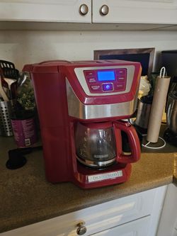 Black & Decker - Mill & Brew 12-Cup* Coffee Maker - Red/Silver