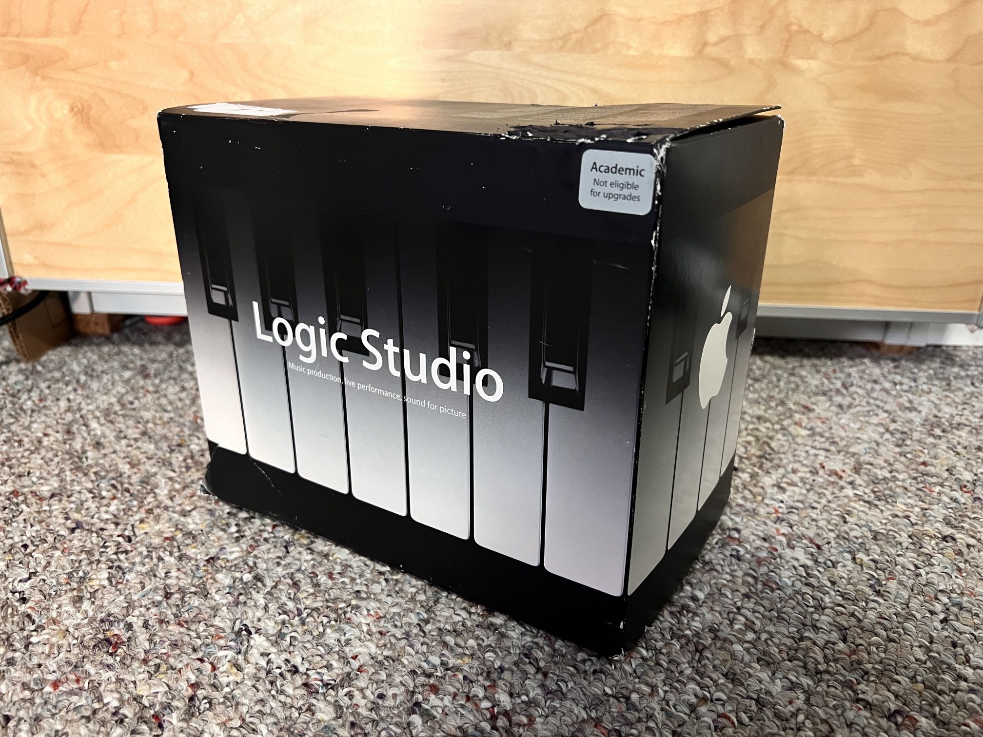 Apple Logic Studio Pro 8 2007 Complete Software For Audio Recording