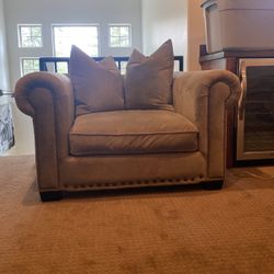 Oversized Velvet Chair