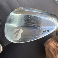 A Sand Wedge 60 Dg