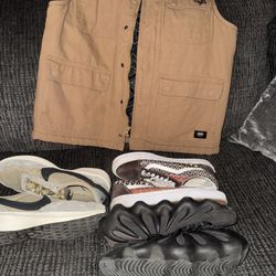 Yezzy/nike/vans For Sale Along With Vans Vest