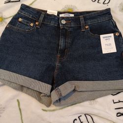 Levis Women's Shorts