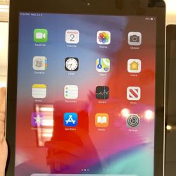 iPad 5th Generation 32GB