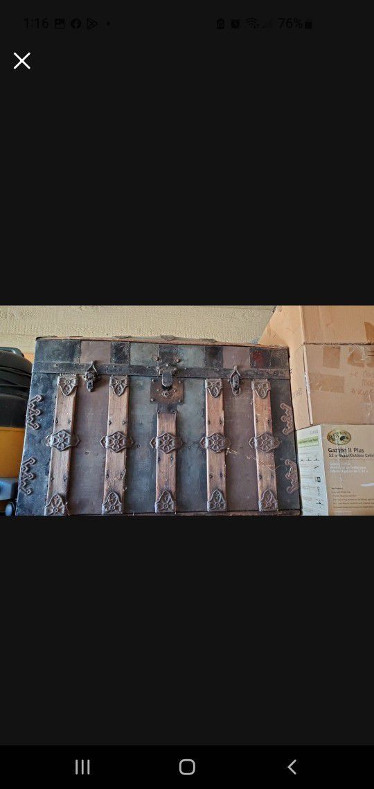 Antique Humpback Steamer Trunk...Treasure Chest Style