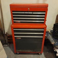 CRAFTSMAN Tool Chest With Key