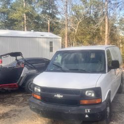 2007 Chevy Express 2500